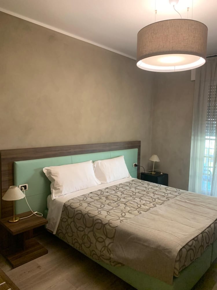 Double or Twin Room, Lake View - Photo 6