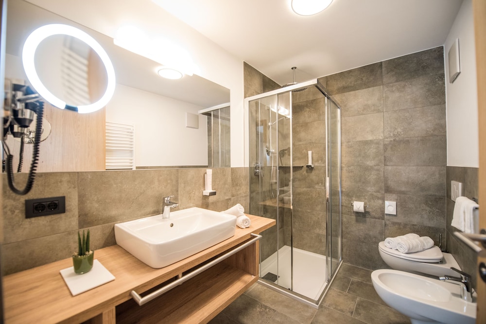 Design Double Room, 1 Bedroom, Non Smoking, Mountain View (Vitaurina) photo 3