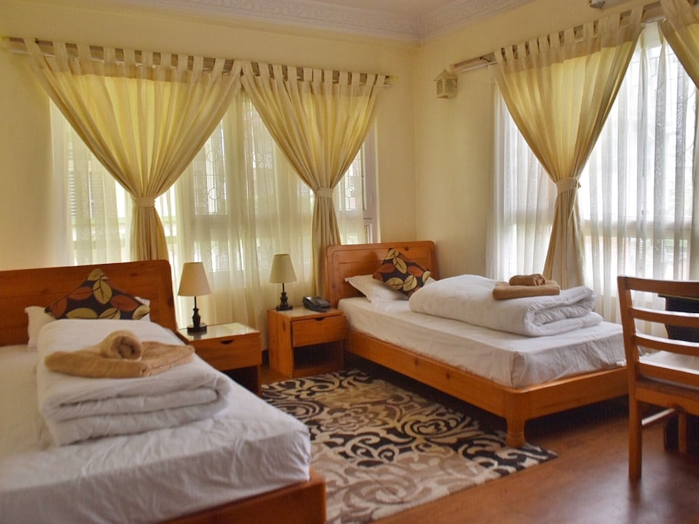 Deluxe Twin Room, 2 Twin Beds, Private Bathroom photo 1