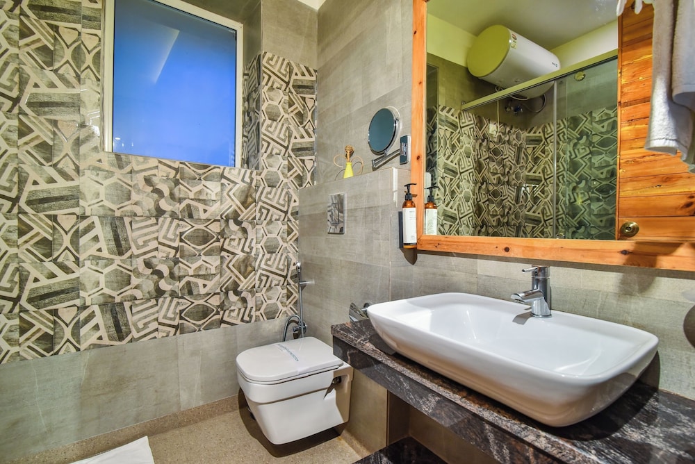 Super Deluxe Room - Photo 4