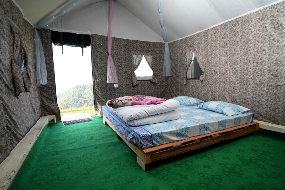 Classic Tent photo 2