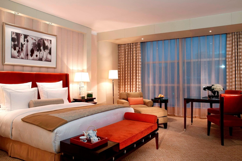 Executive Room, 1 King Bed photo 2