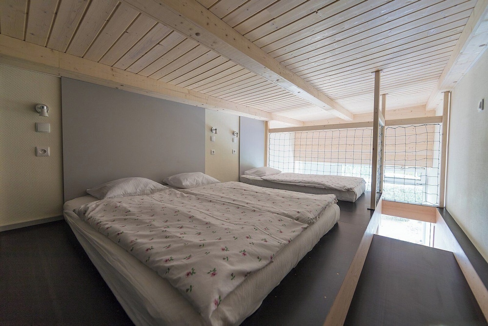 Family Quadruple Room photo 3
