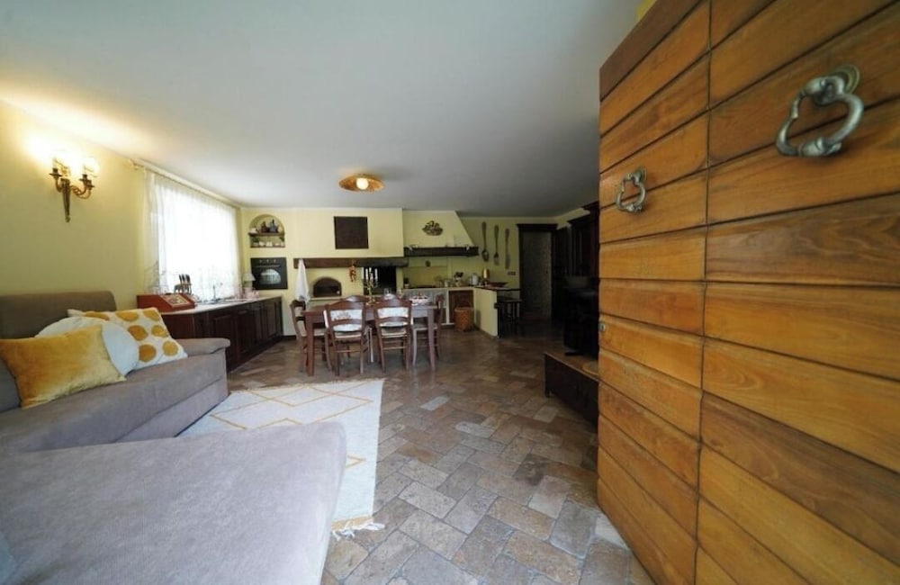 Family Apartment, Courtyard View