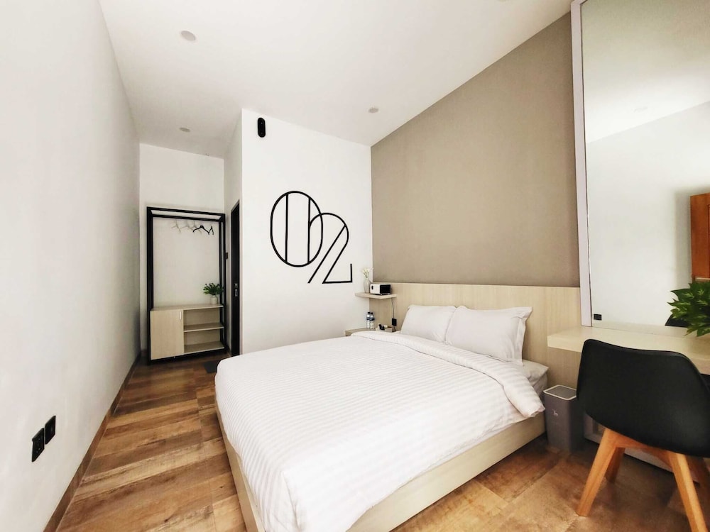 Double Room, 1 Queen Bed, Non Smoking, Garden View - Photo 15