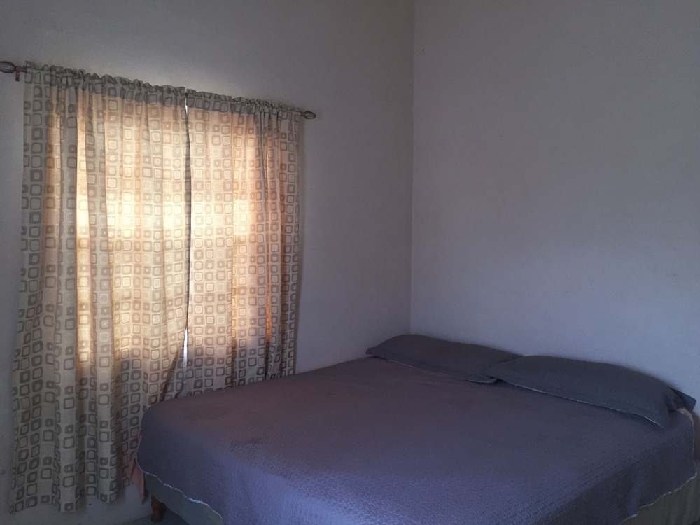 House, 3 Bedrooms, Non Smoking photo 1