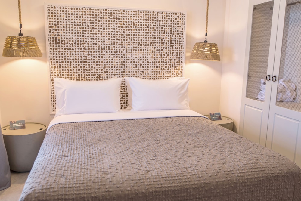 Presidential Suite with Private Pool, Partial Sea View