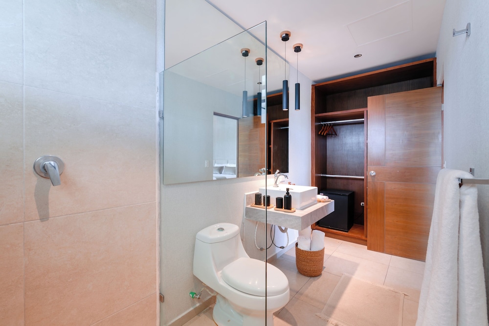 Royal Suite, 1 King Bed, Terrace, Executive Level