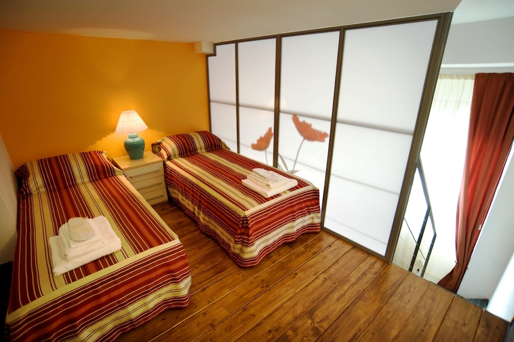 2 levels Apartment, 1 Bedroom - ID5