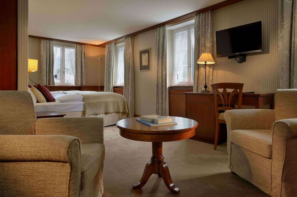 Edelweiss Deluxe Room, Mountain View - Photo 6