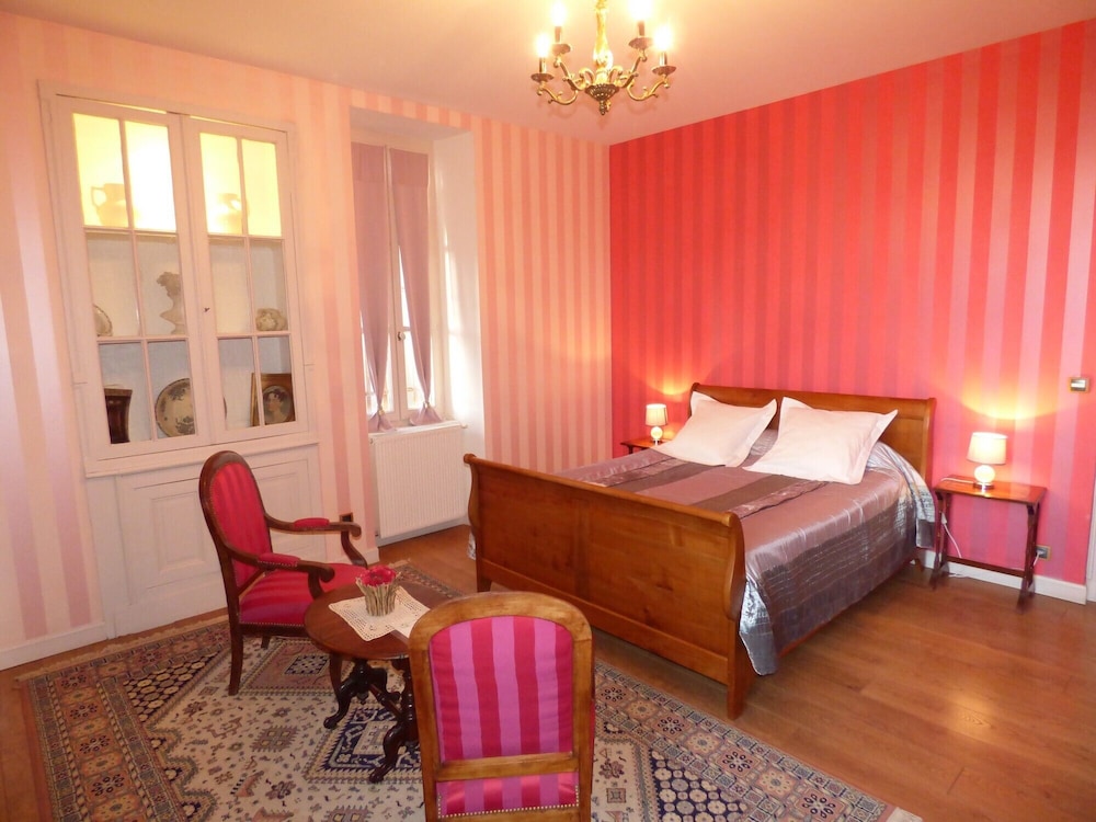 Comfort Double Room, Private Bathroom - Photo 1