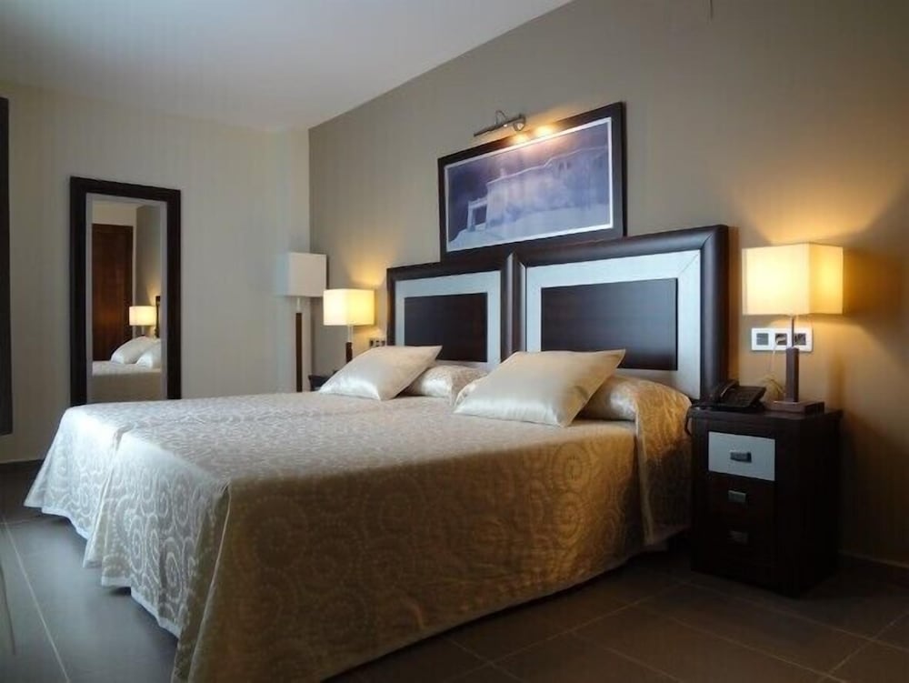 Superior Double Room photo 2