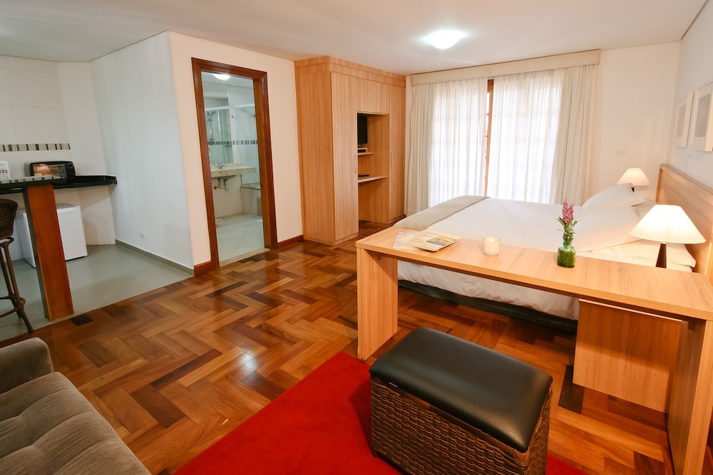 Premier Studio Suite, 1 Double Bed, Balcony photo 1