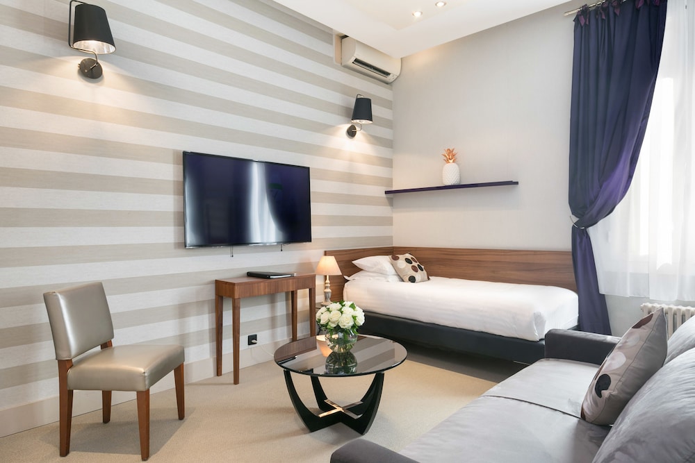 Exclusive Room, Multiple Beds, Non Smoking - Photo 9