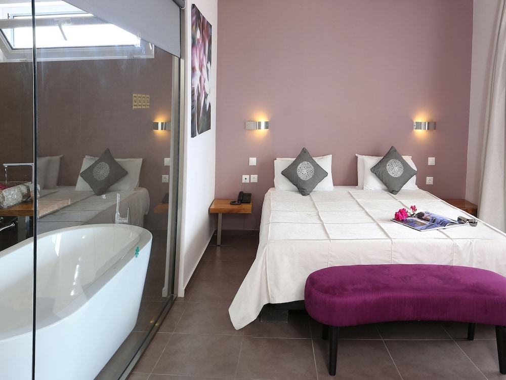 Suite, 2 Bedrooms, Sea View photo 2