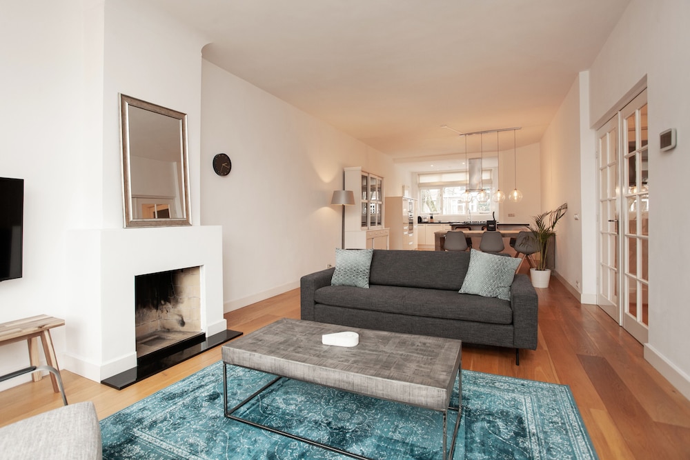 Deluxe Apartment, 3 Bedrooms photo 1