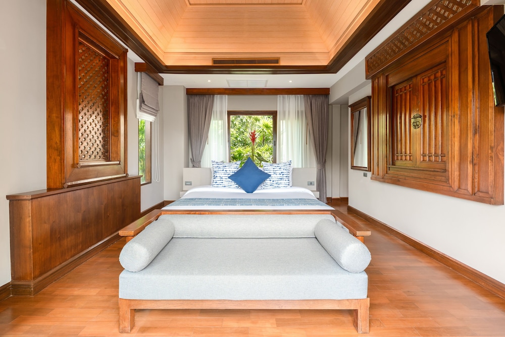 Seaview Garden Villa - Photo 3