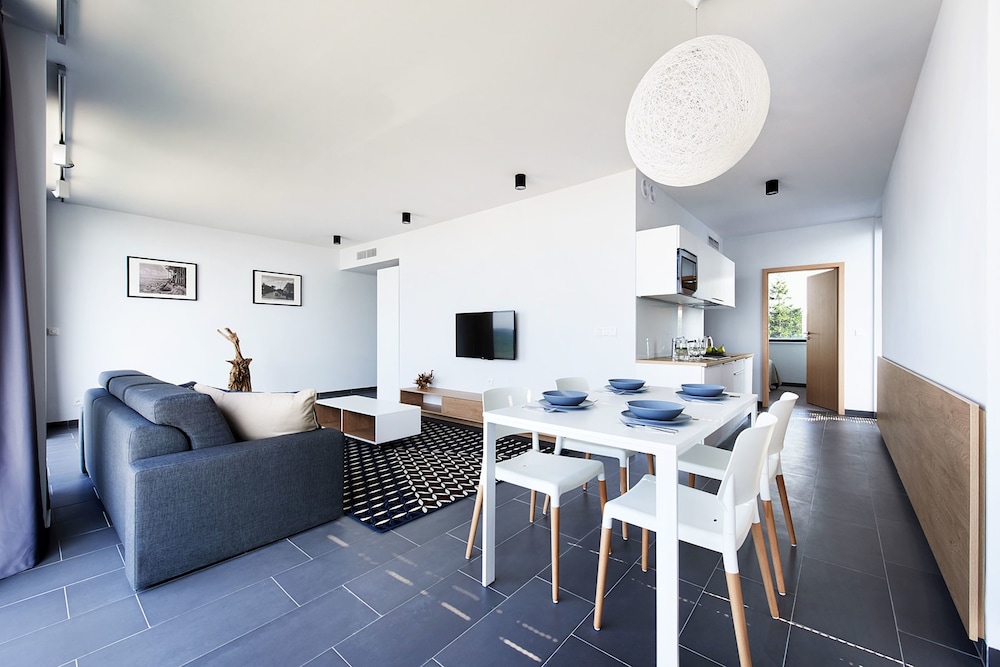 Exclusive Apartment, 2 Bedrooms, Sea View photo 2