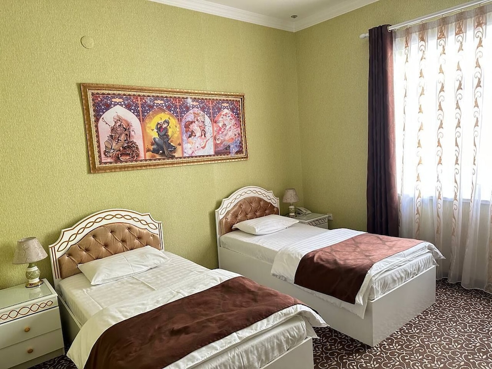 Standard Twin Room - Photo 2