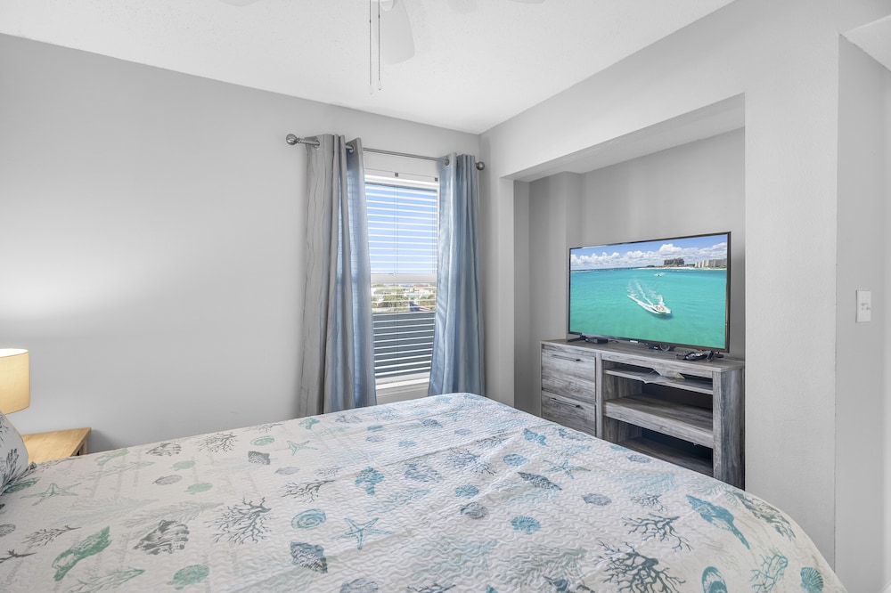 Elite Condo 2 Bedrooms 2 Bathrooms Ocean View 5th Floor photo 3