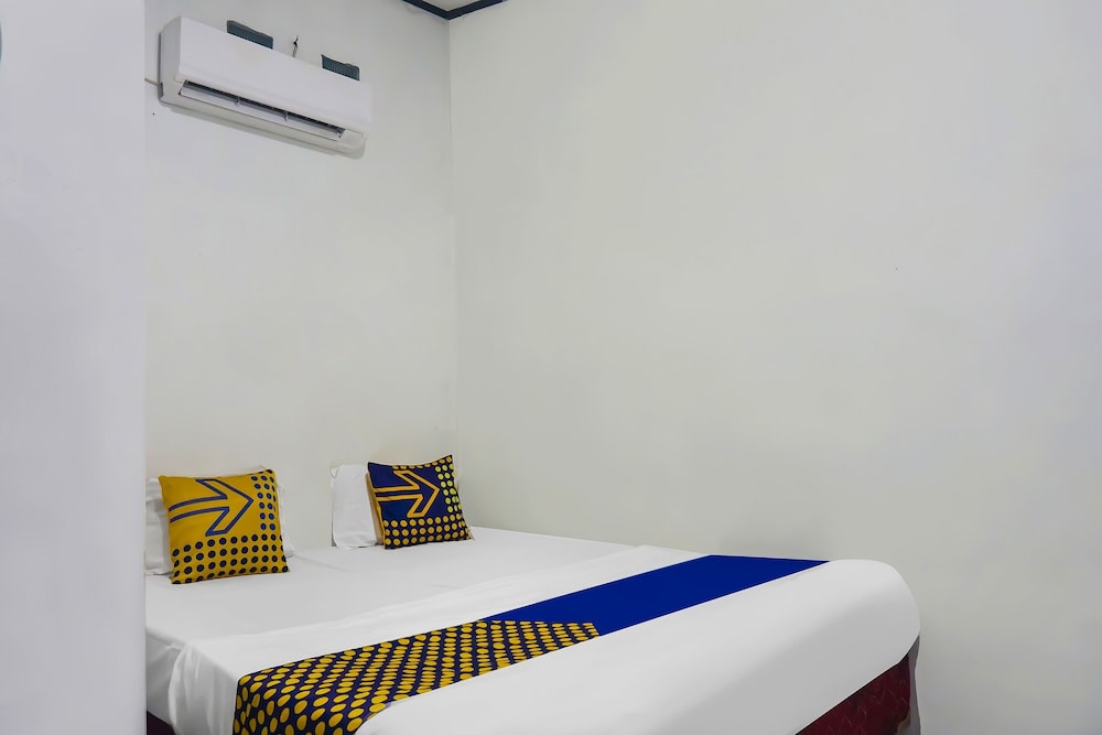 Economy Double Room photo 3