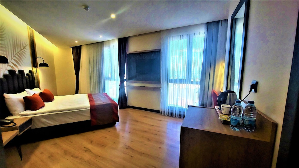 Junior Room