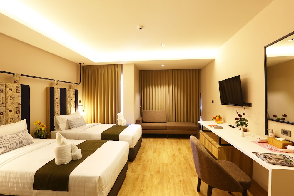 Deluxe Twin Room - Photo 2