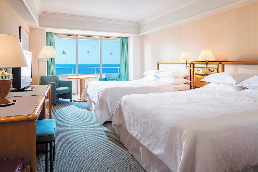 Standard Room, Multiple Beds, Balcony - Photo 1