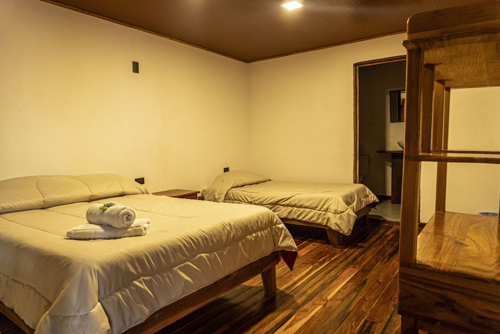 Standard Triple Room photo 2