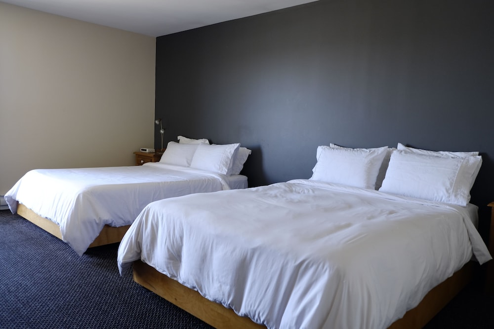 Classic Room 2 Queen beds