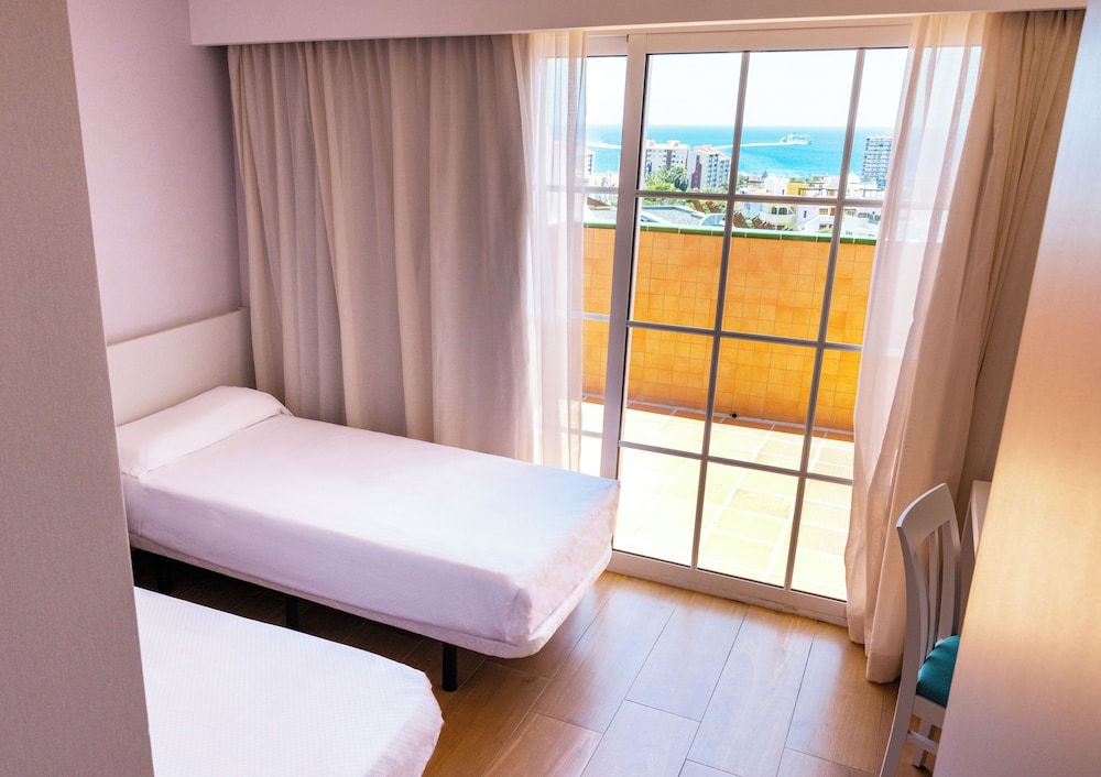 Premium Duplex, Annex Building (2 Adults + 2 Children)
