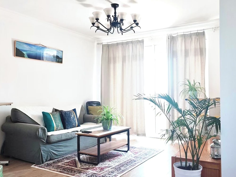 Family Apartment, City View