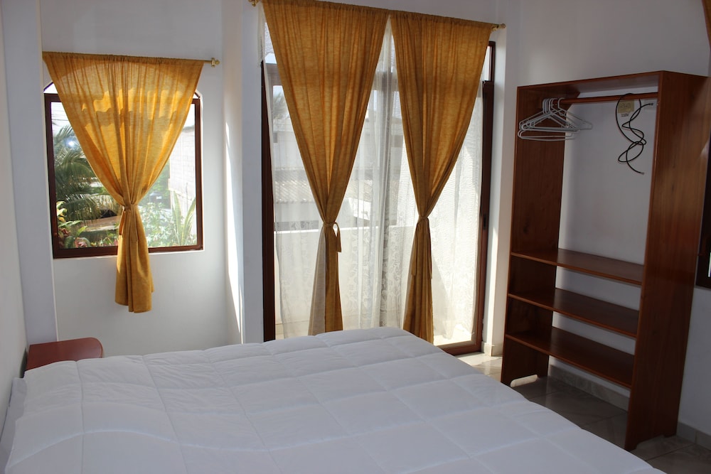 Deluxe Double Room, 1 Queen Bed, Balcony photo 1