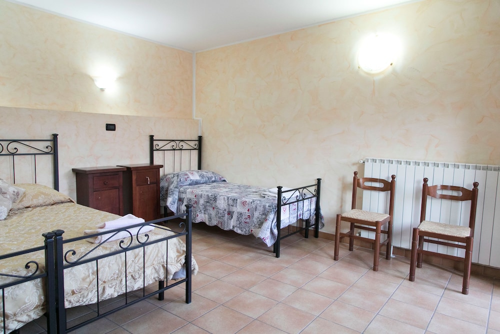 Triple Room photo 1