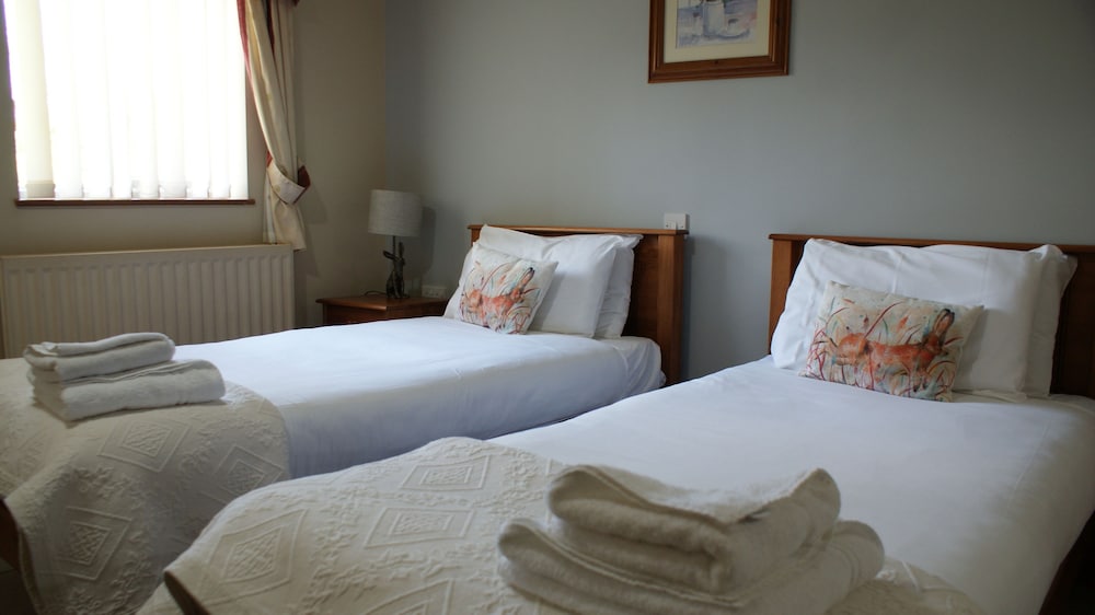 Standard Twin Room, 2 Twin Beds, Garden View photo 1