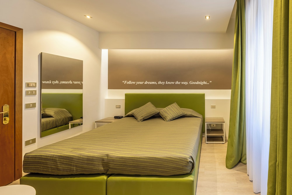Economy Double Room, Garden View - Photo 2