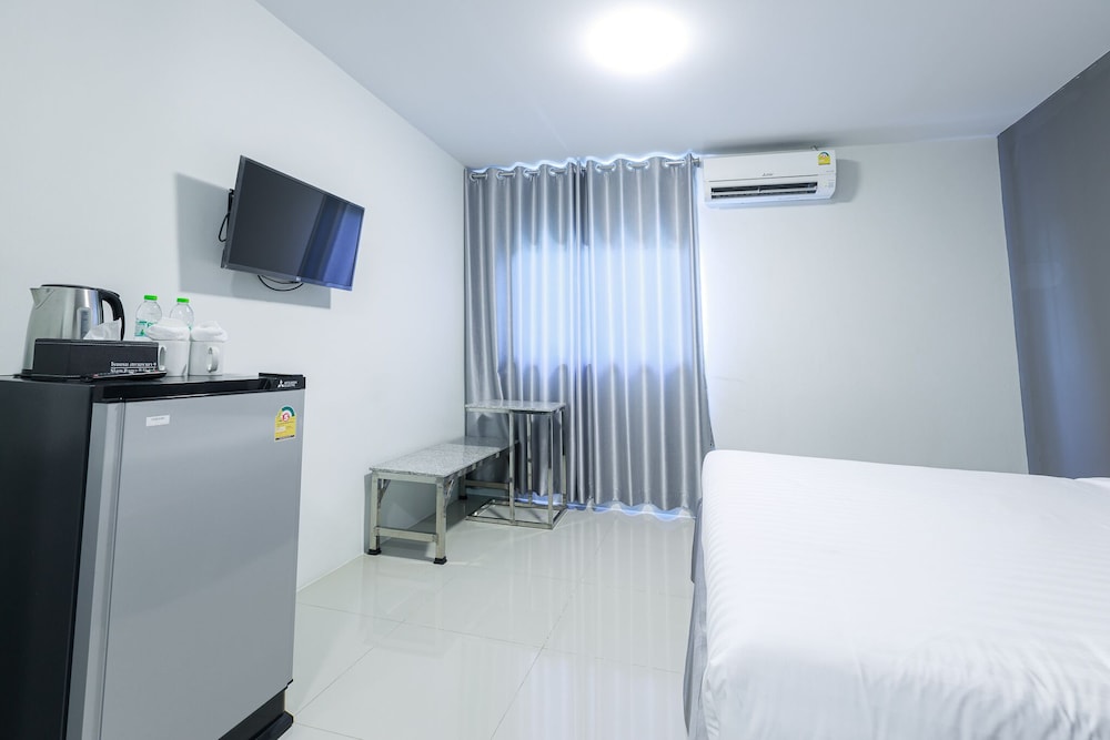 Standard Room photo 2