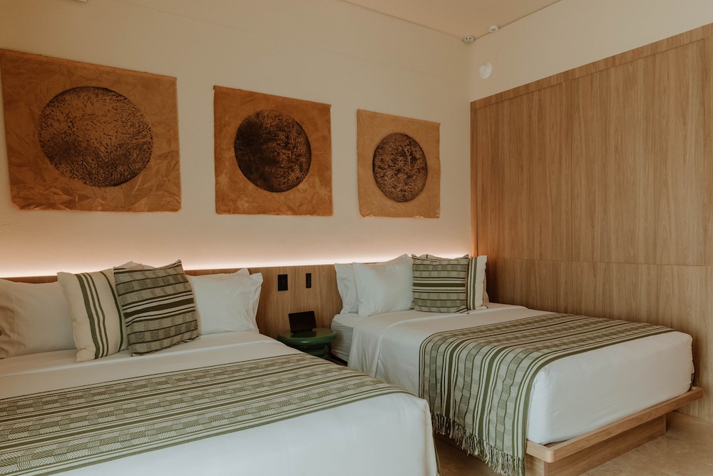 Standard Twin Room photo 2