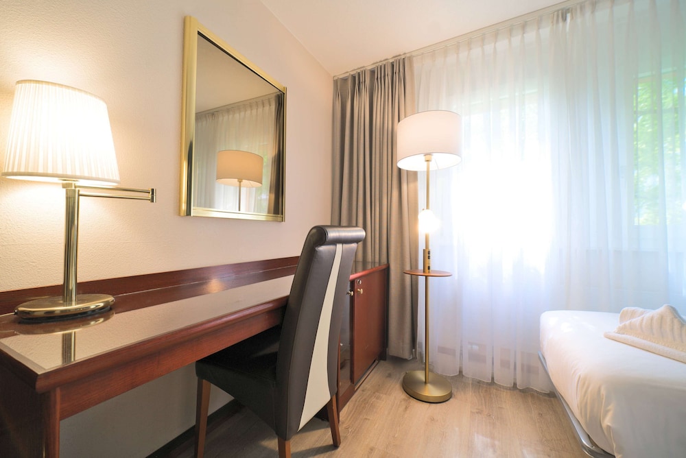 Superior Room, 2 Twin Beds - Photo 6