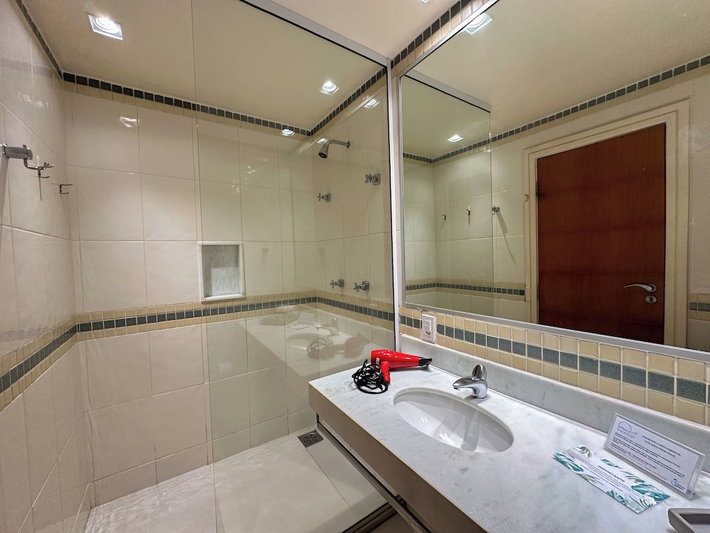 Suite Master, Lake View photo 3
