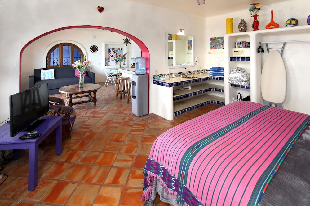 Large Casita #4 Ocean View photo 3