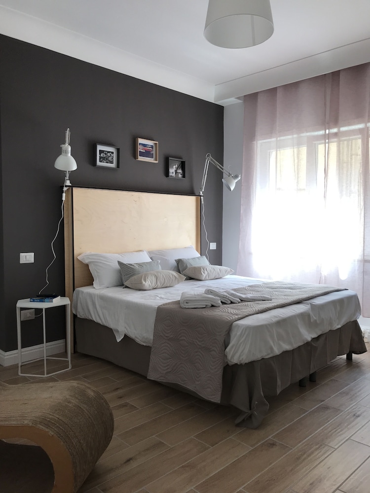 Standard Double Room photo 3