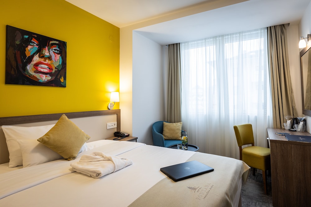Superior Double or Twin Room - Photo 3