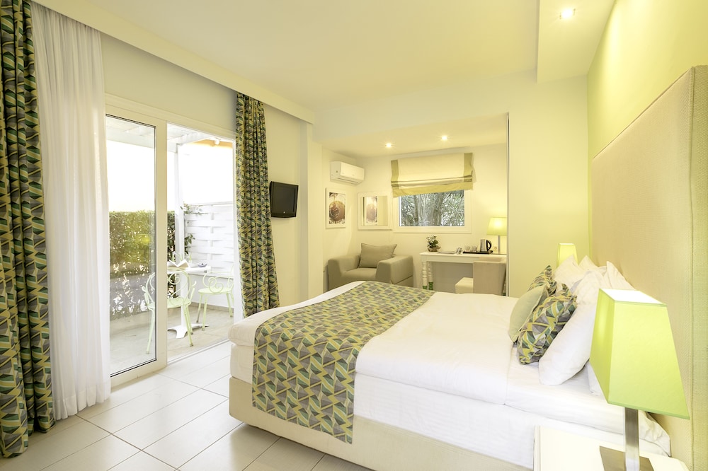 Superior Double Room - Photo 3