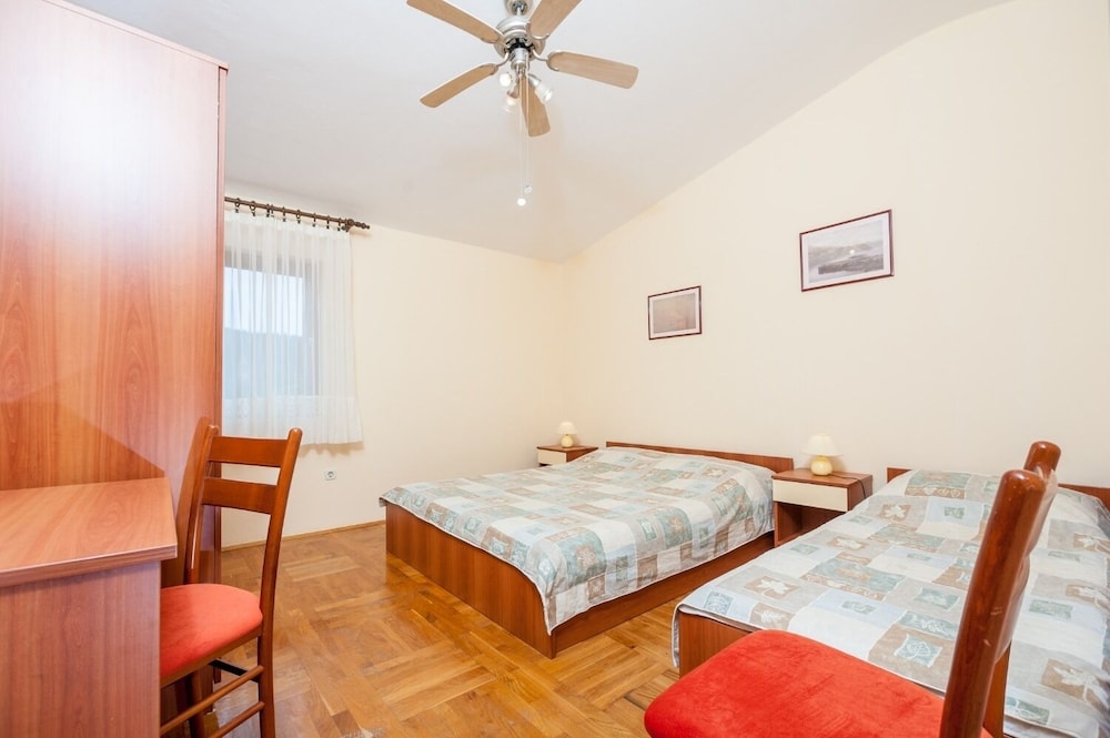 Apartment (Ivan - sea view & serenity - A2(5+1))