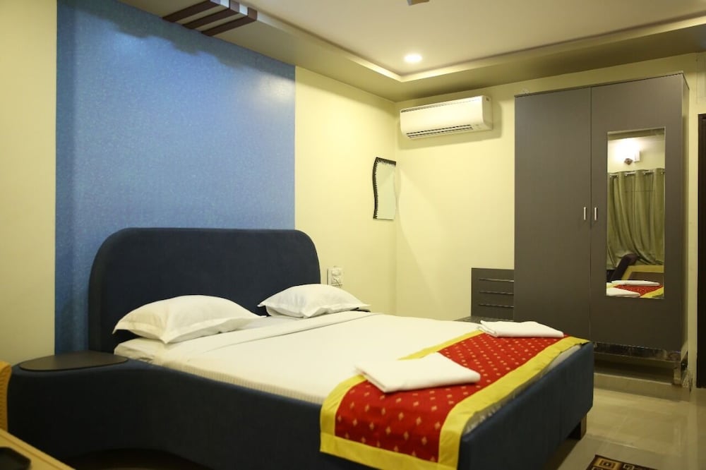 Deluxe Non-Ac Room - Photo 1