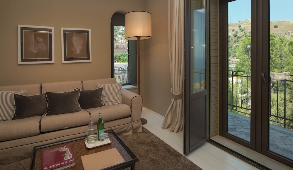 Design Suite, Sea View thumbnail 6