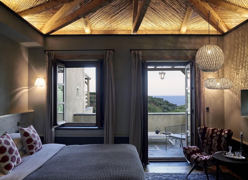 Suite (Deluxe Residence)