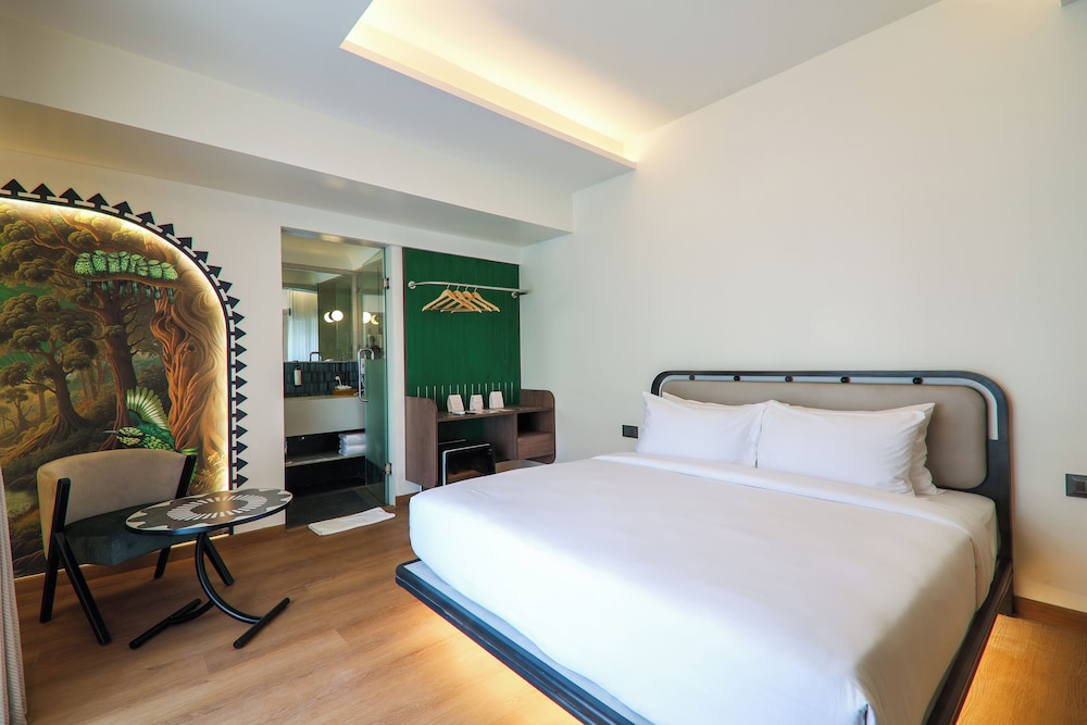 Bee Eater - Spacious Luxury Room photo 3