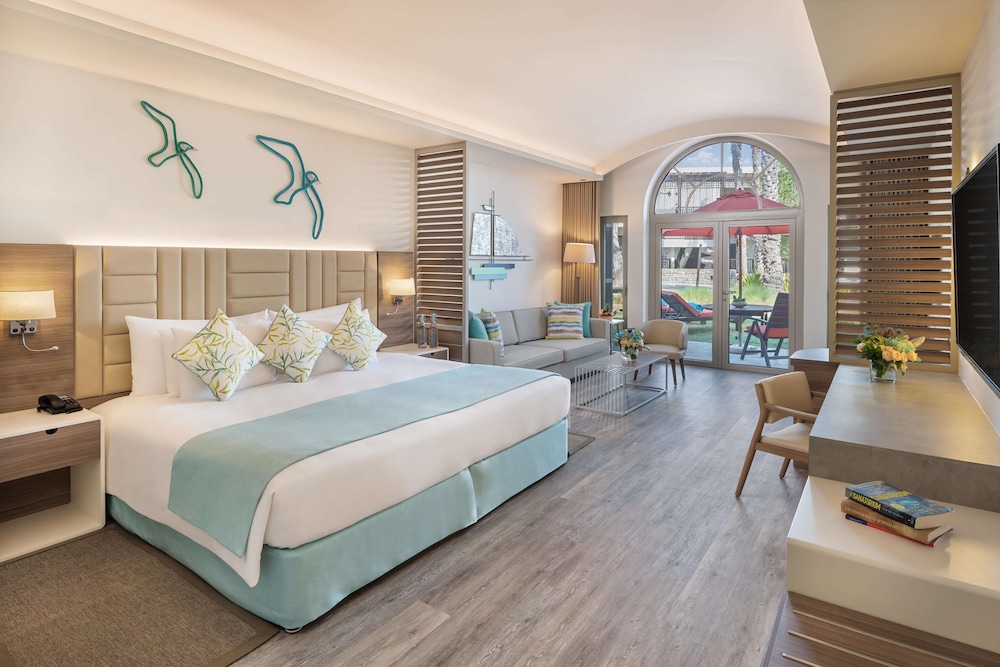 Premium Garden Terrace Junior Suite with Dedicated Pool, Beach & Mall Shuttle